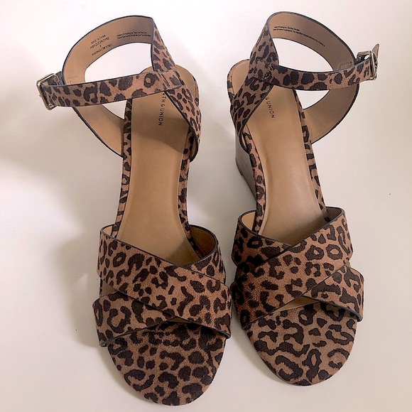 NWT 14th &Union Leopard Faux Suede Shoe - Picture 2 of 7